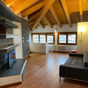 Interno 8 Con Box Auto Privato Gratuito Ferrara